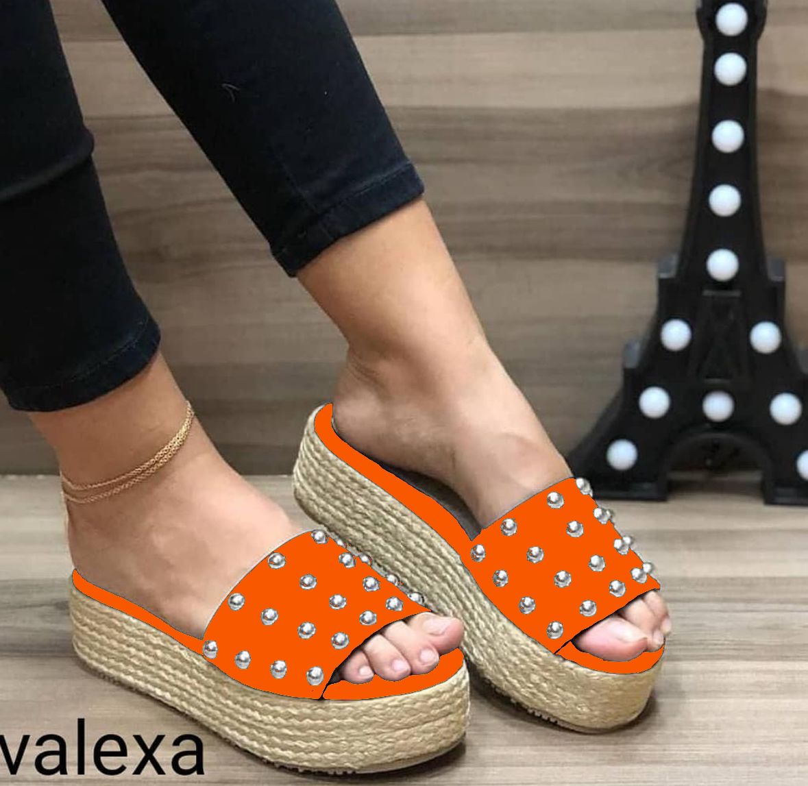 Plataformas "Rebel Chic" con Estoperoles y Suela de Yute