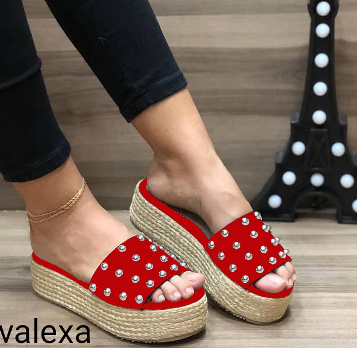 Plataformas "Rebel Chic" con Estoperoles y Suela de Yute