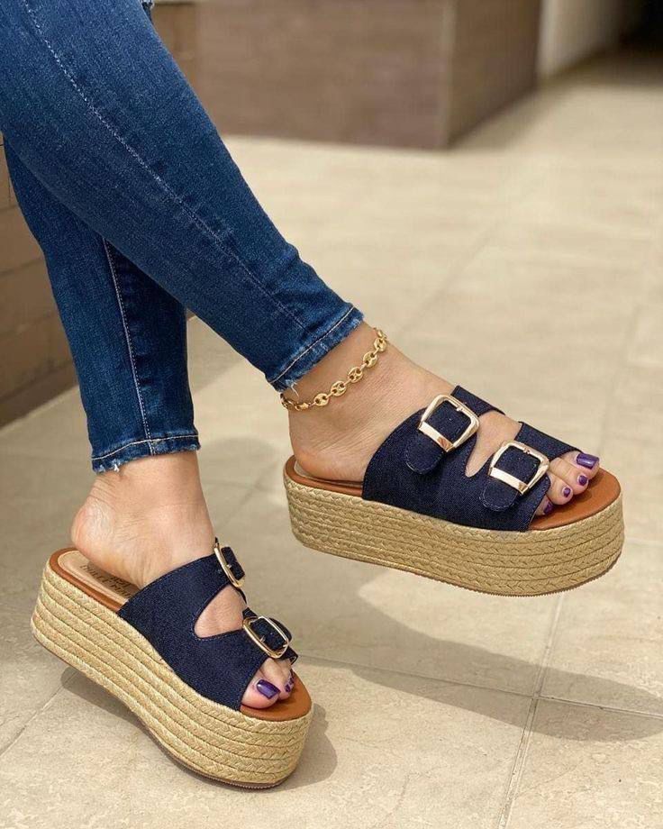 Plataformas "Buckle Bliss" de Jean Marino con Suela de Yute
