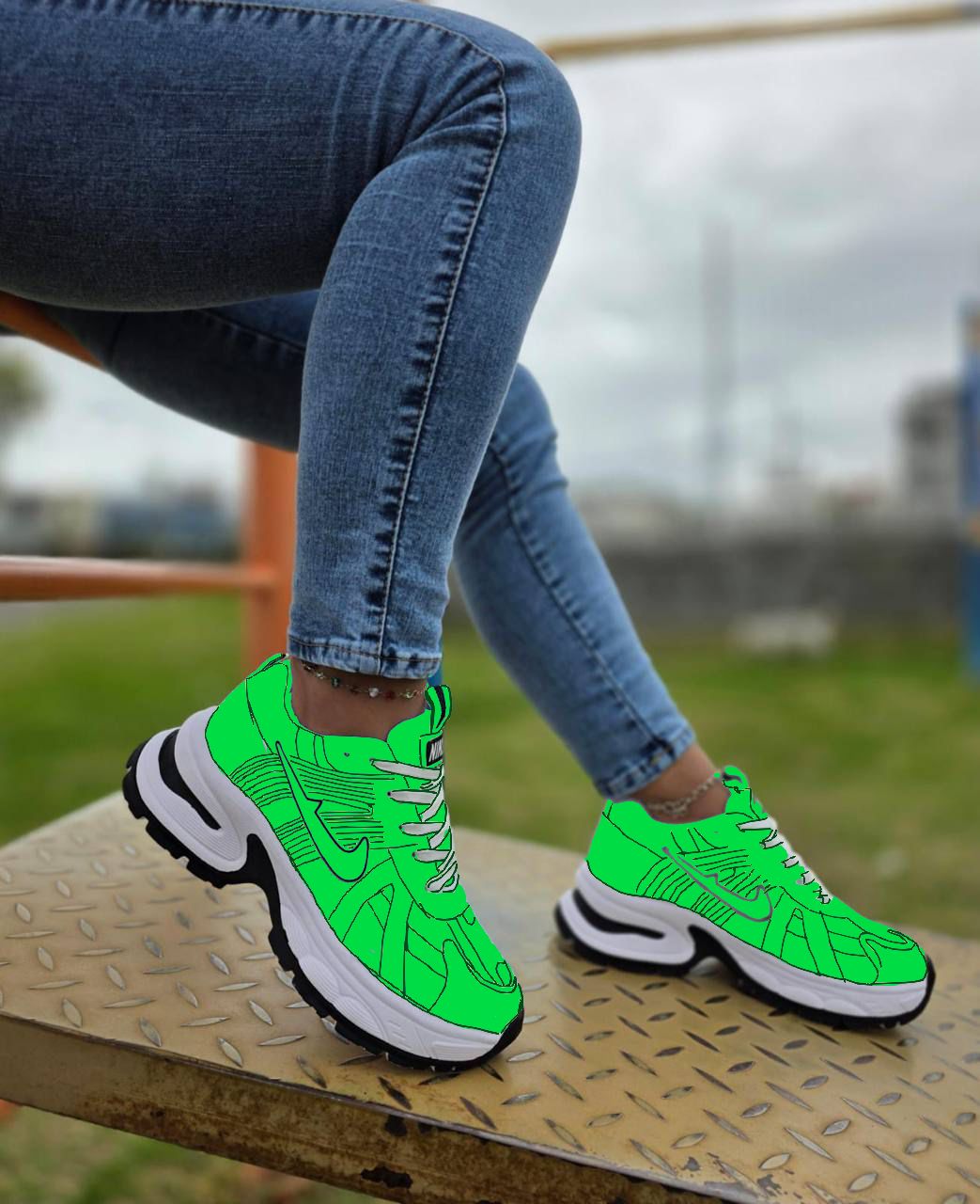 Zapatos Deportivos "Urban Glide" con Detalle Negro
